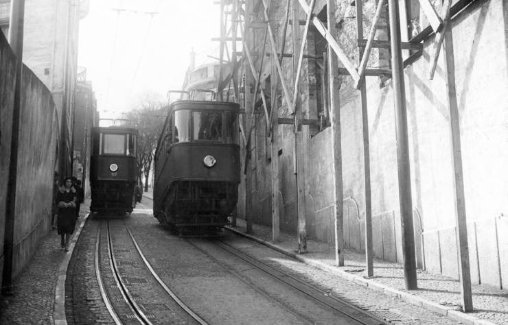 1930 - Ascensor Gloria (1)